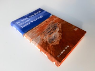 Boek met de titel: De dood van Murat Idrissi