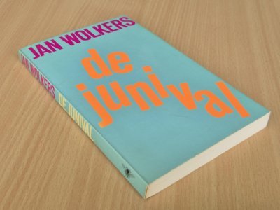Boek met de titel: de Junival