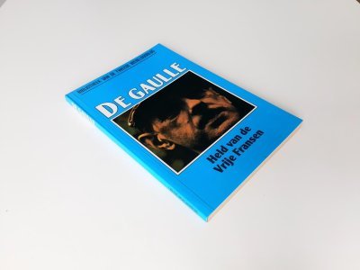 Boek met de titel: De Gaulle - held van de vrije Fransen nr 49