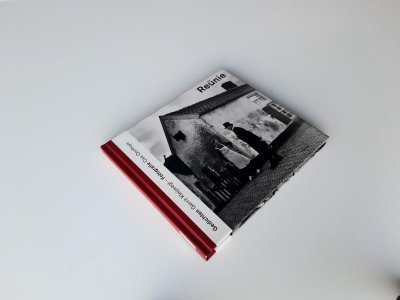 Boek met de titel: Reunie- Gedichten Gerrit Kleijwegt - Fotografie Cas Oorthuys