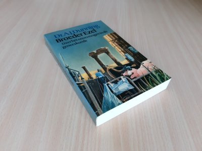 Boek met de titel: Broeder Ezel over het onvermogen in de geneeskunde
