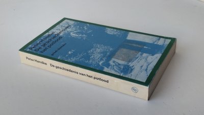 Boek met de titel: De Geschiedenis van het potlood