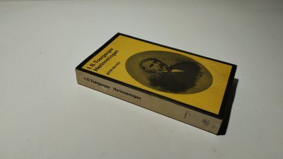 Tweedehands boek: Herinneringen- Prive-domein nr. 26 van auteur Ivan Sergeevič Turgenev, Charles Bernard Timmer - Prive-domein nr.26. Paperback met flappen. Kaft voorkant heeft waterschade. lichte gebruikerssporen. Voor de rest prima boek
