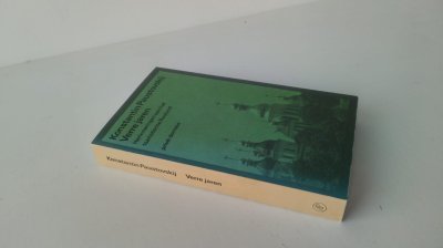 Boek met de titel: Verre jaren, herinneringen aan het tsaristische Rusland - Prive-domein nr. 16