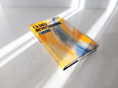 Boek met de titel: De vertekening