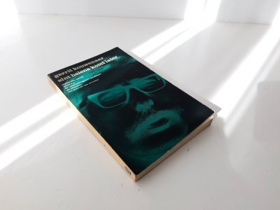 Boek met de titel: Sint Helena komt later