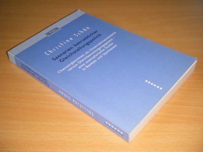 Tweedehands boek: Szenarien betrieblicher Gleichstellungspolitik van auteur Christine Schon - Paperback, in zeer goede staat.