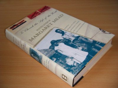 Boek met de titel: To Cherish the Life of the World