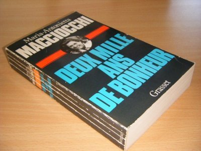 Boek met de titel: Deux mille ans de bonheur