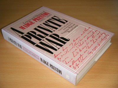 Boek met de titel: A private war
