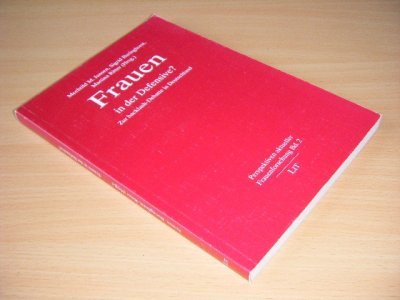 Tweedehands boek: Frauen in der Defensive? van auteur Mechtild M. Jansen, Sigrid Baringhorst en Martina Ritter (red.) - Paperback, lichte gebruikssporen, in goede staat.