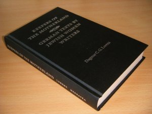 Boek met de titel: Keepers of the Motherland.
