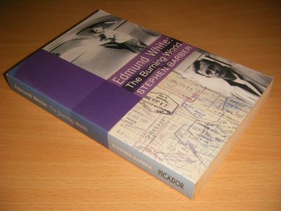 Tweedehands boek: Edmund White van auteur Stephen Barber - Paperback, discoloured spine, in good condition. With pictures.