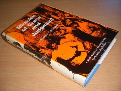 Tweedehands boek: Miracles of Grace and Judgment van auteur Gerhard P. Schroeder - Hardcover with dustjacket, discoloured spine, with stains on book block, in good condition. With pictures.