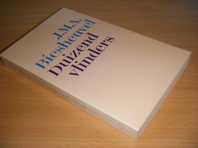 Boek met de titel: Duizend vlinders