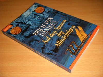 Boek met de titel: Auf den Spuren der Allmachtigen