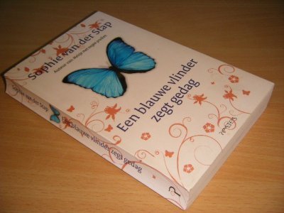 Boek met de titel: Een blauwe vlinder zegt gedag