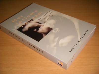 Tweedehands boek: Het intieme lichaam van auteur Sheila Kitzinger - Paperback, vouwtje in cover, in goede staat.
