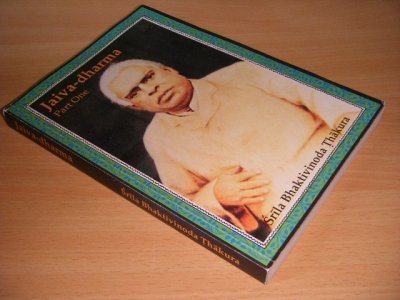 Tweedehands boek: Jaiva-dharma. The Essential Nature of the Soul, Part One van auteur Srila Bhaktivinoda Ṭhakura - Paperback, traces of use, in good condition.