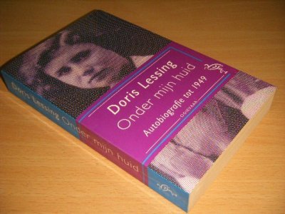 Boek met de titel: Onder mijn huid