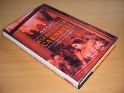 Boek met de titel: Kleren voor carnaval