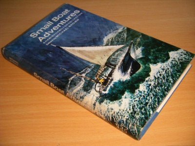 Boek met de titel: Small Boat Adventures
