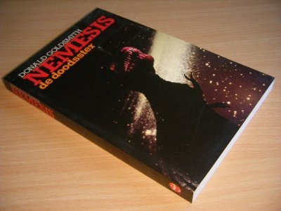 Tweedehands boek: Nemesis, de doodsster van auteur Donald Goldsmith - Paperback, in goede staat.