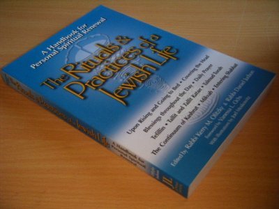 Tweedehands boek: The Rituals & Practices of a Jewish Life. van auteur Kerry M. Olitzky; Daniel Judson - Paperback, as new. 