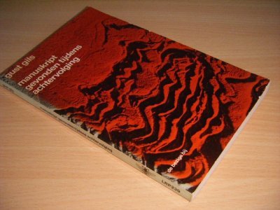 Boek met de titel: Manuskript gevonden tijdens achtervolging