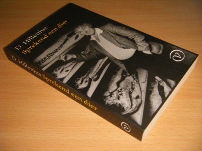Tweedehands boek: Sprekend een dier van auteur D. Hillenius - Paperback, vlekjes op bladsnede, in goede staat.