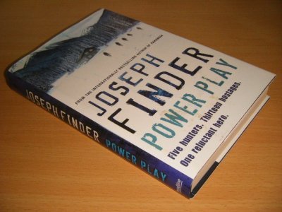 Tweedehands boek: Power Play van auteur Joseph Finder - Hardcover with dustjacket, stains on book block, in good condition.