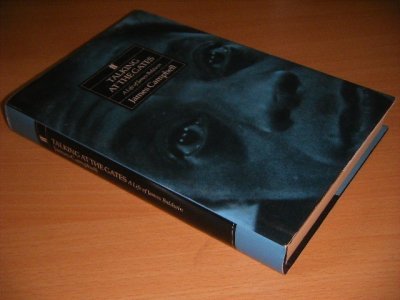 Boek met de titel: Talking at the Gates