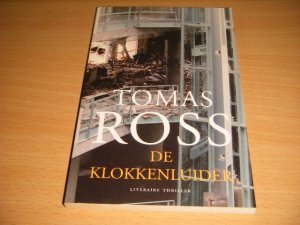Boek met de titel: De klokkenluider