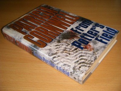 Boek met de titel: From Potter's Field