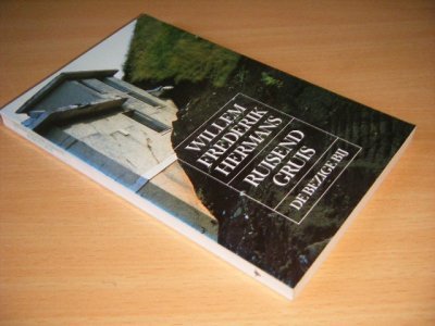 Boek met de titel: Ruisend gruis