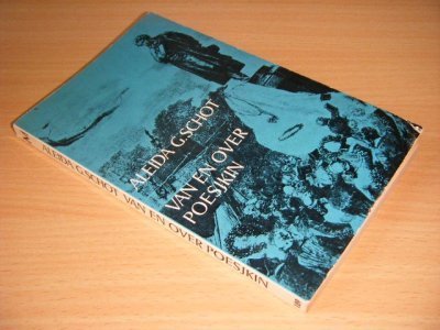 Boek met de titel: Van en over Poesjkin