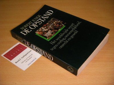 Tweedehands boek: De opstand van auteur Robert Jungk - Paperback, als nieuw.