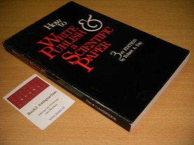 Boek met de titel: How to Write and Publish a Scientific Paper