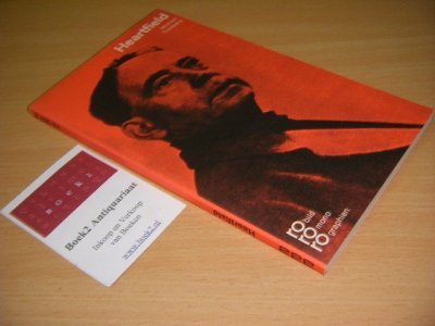 Boek met de titel: John Heartfield in Selbstzeugnissen und Bilddokumenten