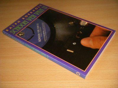 Boek met de titel: Schoon ver van u