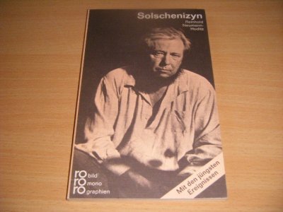 Tweedehands boek: Alexander Solschenizyn in Selbstzeugnissen und Bilddokumenten van auteur Reinhold Neumann-Hoditz - Pocket, in goede staat. Geillustreerd.
