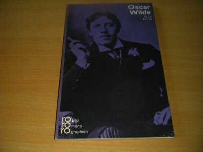 Tweedehands boek: Oscar Wilde in Selbstzeugnissen und Bilddokumenten van auteur Peter Funke - Pocket, in goede staat. Geillustreerd.
