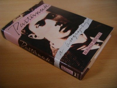 Tweedehands boek: Pasternak: A Biography van auteur Ronald Hingley - Hardcover with dustjacket, torn dustjacket, in good condition.