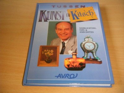 Tweedehands boek: Tussen kunst en kitsch van auteur Cees van Drongelen - Gebonden, in goede staat. Geillustreerd.