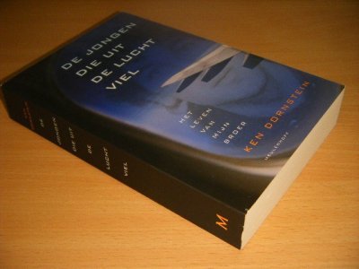 Boek met de titel: De jongen die uit de lucht viel 