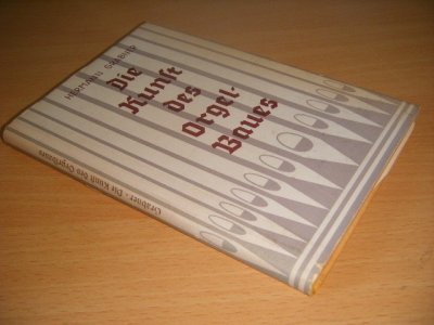 Tweedehands boek: Die Kunst des Orgelbaues van auteur Hermann Grabner - Gebonden met stofomslag, gebruikssporen, vlekjes op bladsnede, in redelijk goede staat.