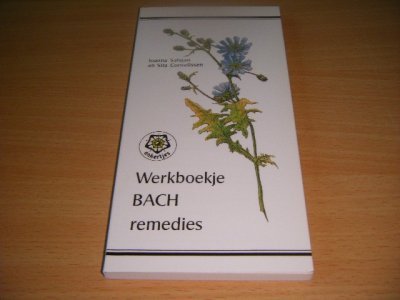 Tweedehands boek: Werkboekje voor de therapie met de Bach bloemen remedies van auteur Ioanna Salajan en Sita Cornelissen - Pocket, in goede staat.