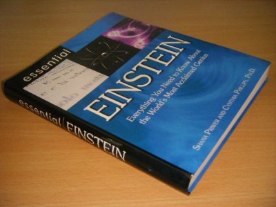 Tweedehands boek: Essential Einstein van auteur Shana Priwer; Cynthia Phillips - Softcover, crease in spine, in good condition. With pictures.