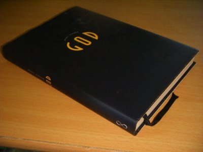 Boek met de titel: God