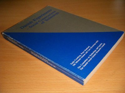 Tweedehands boek: Danish experiments: social constructions of technology van auteur Tarja Cronberg - Paperback, traces of use, name on title page, in good condition.